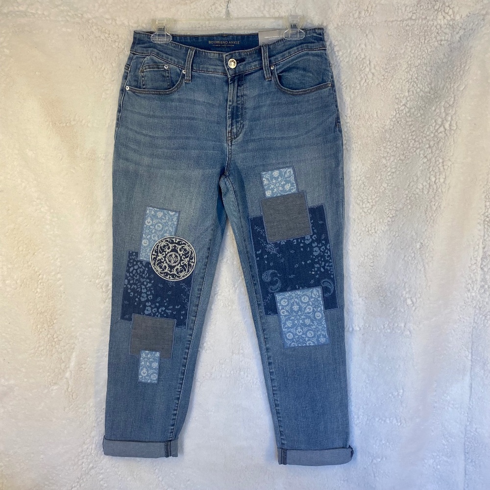 Chicos Boyfriend Patchwork Ankle Fashion Jeans - US size 2R / Chicos 00R (NWT)